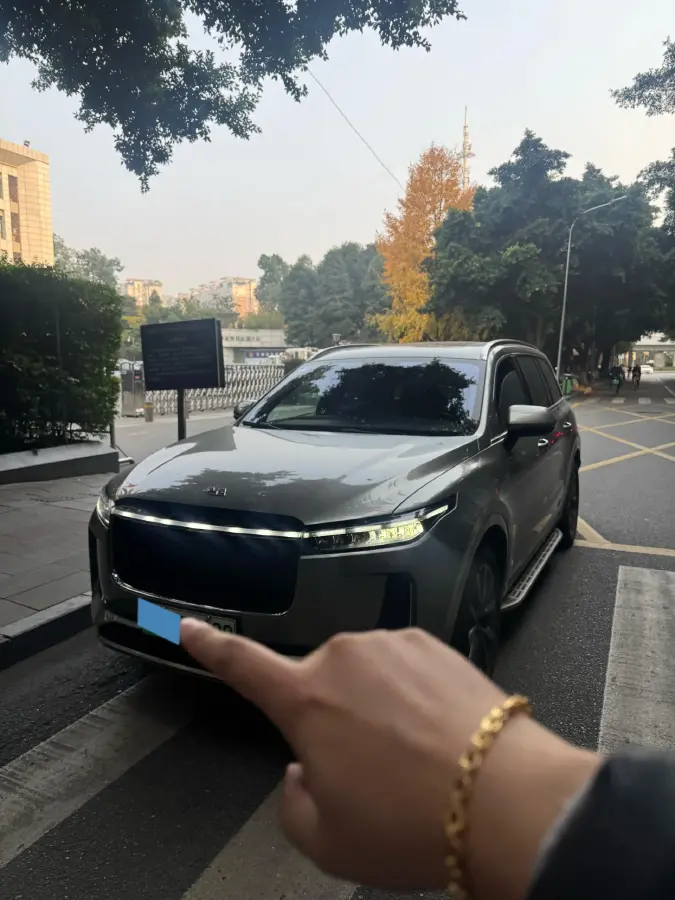 2020 Li ONE Range Extended 131HP REEV 40.5KWH