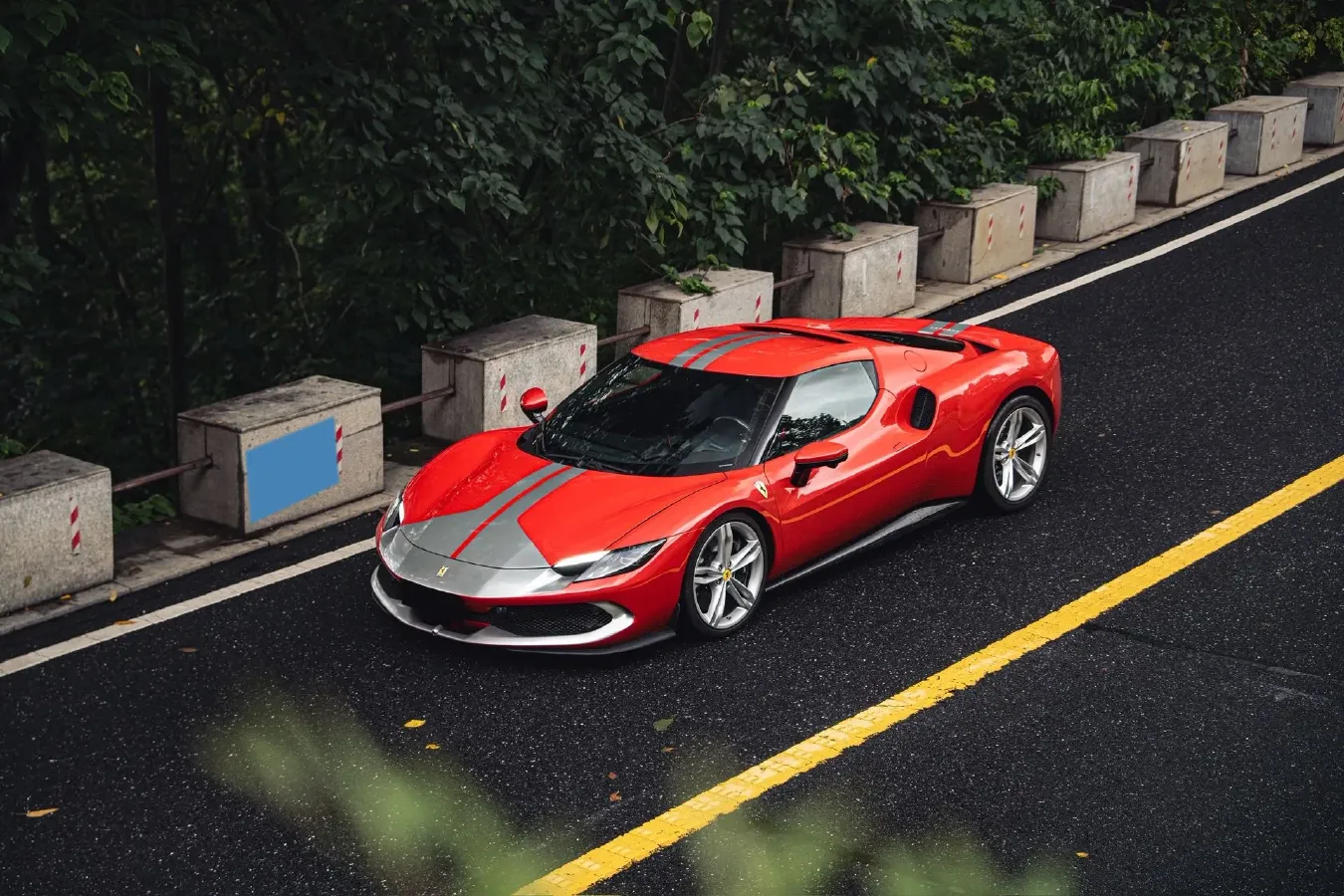 2021 Ferrari 296 3.0T 663HP V6 8DCT PHEV 7.45KWH,autocango,china used car exporter,china ev exporter,chinese used car exporter,chinese used ev exporter