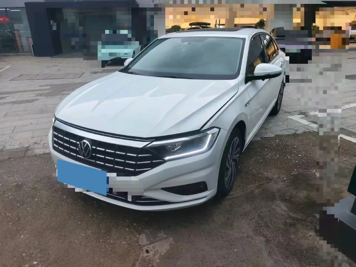 2021 Volkswagen Sagitar 1.4T 150HP L4 7DCT