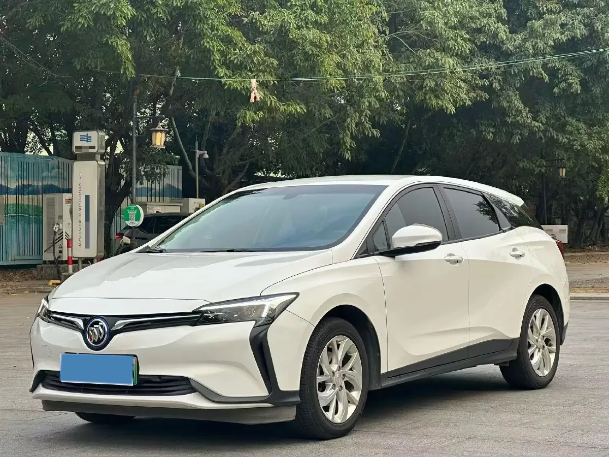 2022 Buick Envista 1.5T 184HP L4 CVT,autocango,china used car exporter,china ev exporter,chinese used car exporter,chinese used ev exporter