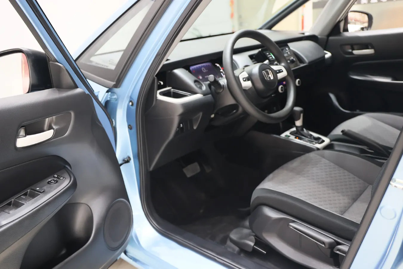 2021 Honda Fit 1.5L 131HP L4 CVT,autocango,china used car exporter,china ev exporter,chinese used car exporter,chinese used ev exporter