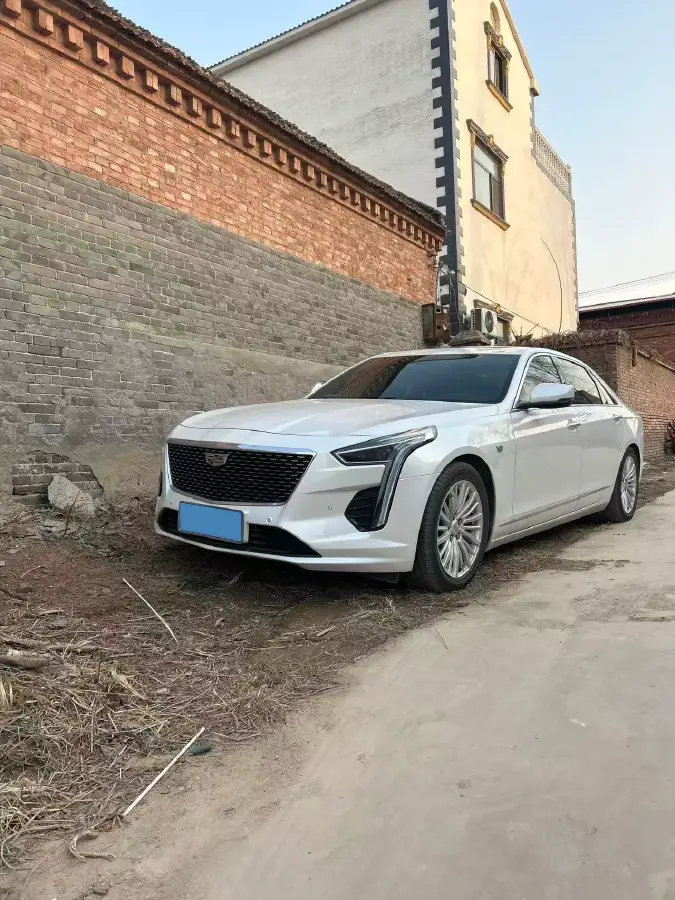 2020 Cadillac CT6 2.0T 241HP L4 10AT