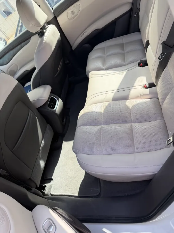 2023 IM LS6 BEV 90KWH,autocango,china used car exporter,china ev exporter,chinese used car exporter,chinese used ev exporter