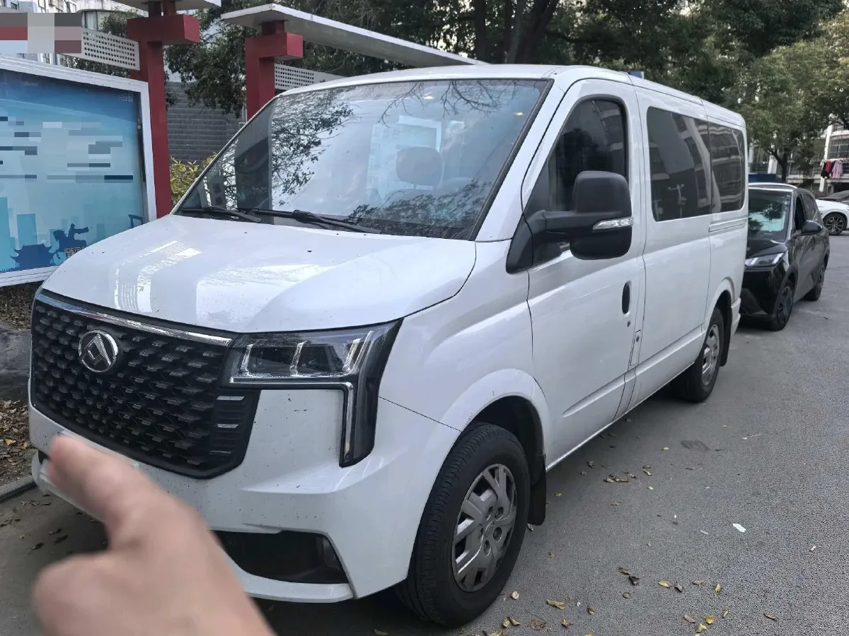 2024 SinoTruck VGV PioneerV 2.0T 140HP L4 6MT,autocango,china used car exporter,china ev exporter,chinese used car exporter,chinese used ev exporter