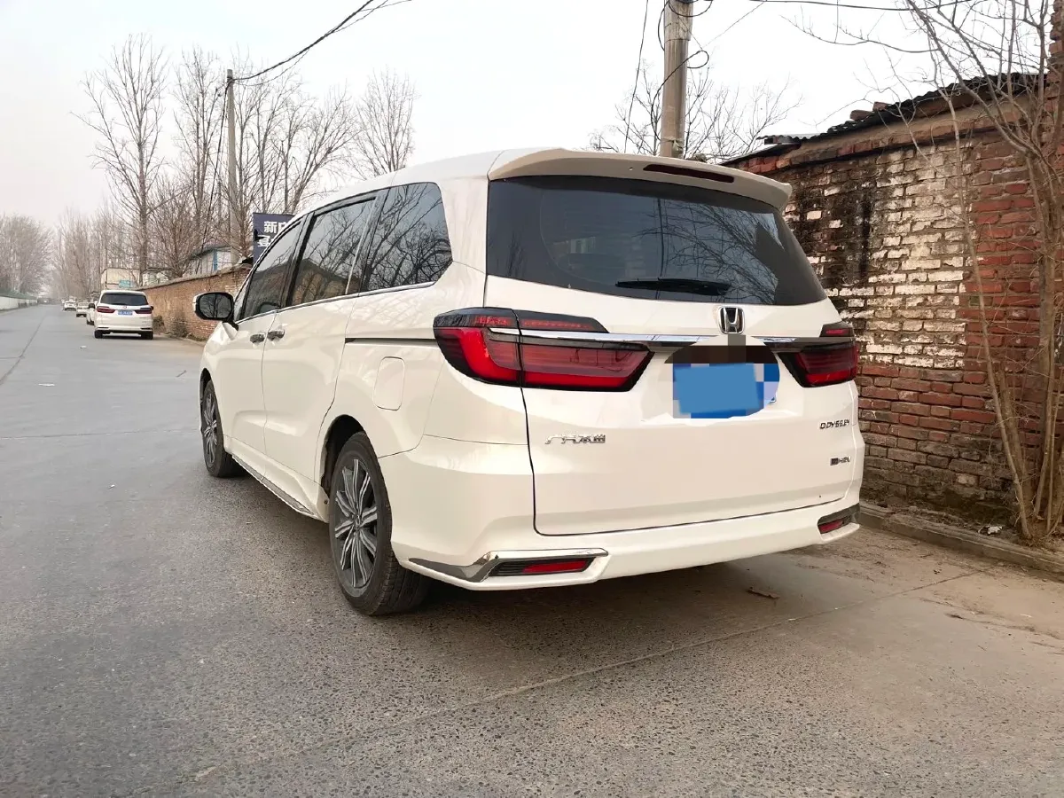 2024 Honda Odyssey 2.0L 146HP L4 E-CVT Hybrid,autocango,china used car exporter,china ev exporter,chinese used car exporter,chinese used ev exporter