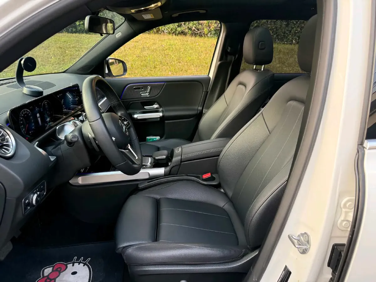 2021 Mercedes-Benz GLB Class 1.3T 163HP L4 7DCT,autocango,china used car exporter,china ev exporter,chinese used car exporter,chinese used ev exporter