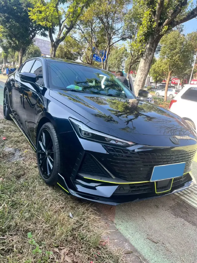 2022 ChangAn UNI-V 1.5T 188HP L4 7DCT,autocango,china used car exporter,china ev exporter,chinese used car exporter,chinese used ev exporter