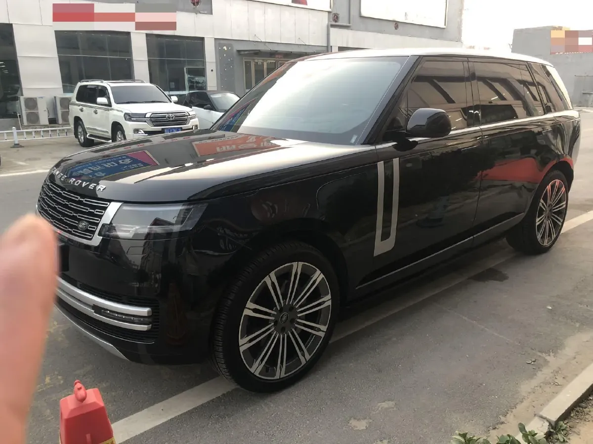 2024 Land Rover Range Rover 3.0T 400HP L6 8AT,autocango,china used car exporter,china ev exporter,chinese used car exporter,chinese used ev exporter