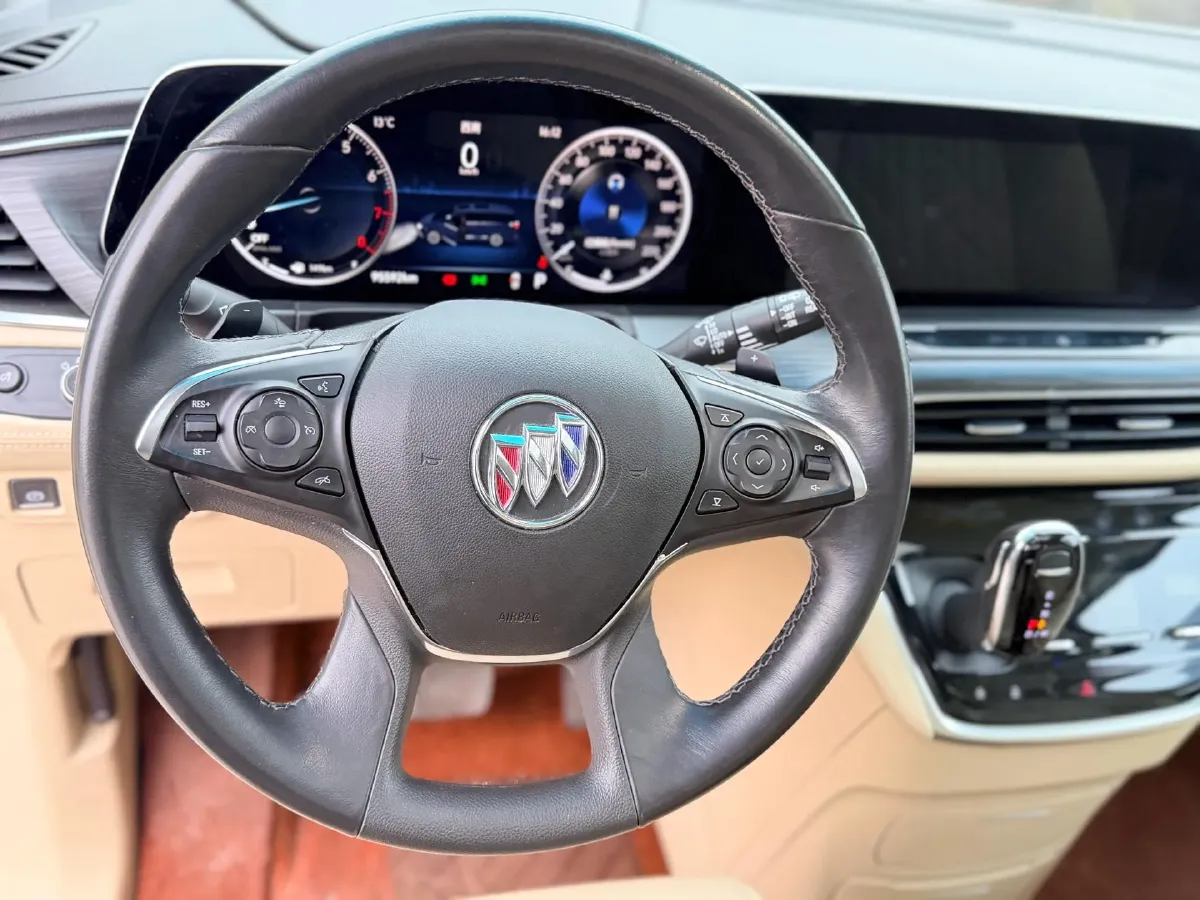 2022 Buick GL8 2.0T 237HP L4 9AT,autocango,china used car exporter,china ev exporter,chinese used car exporter,chinese used ev exporter
