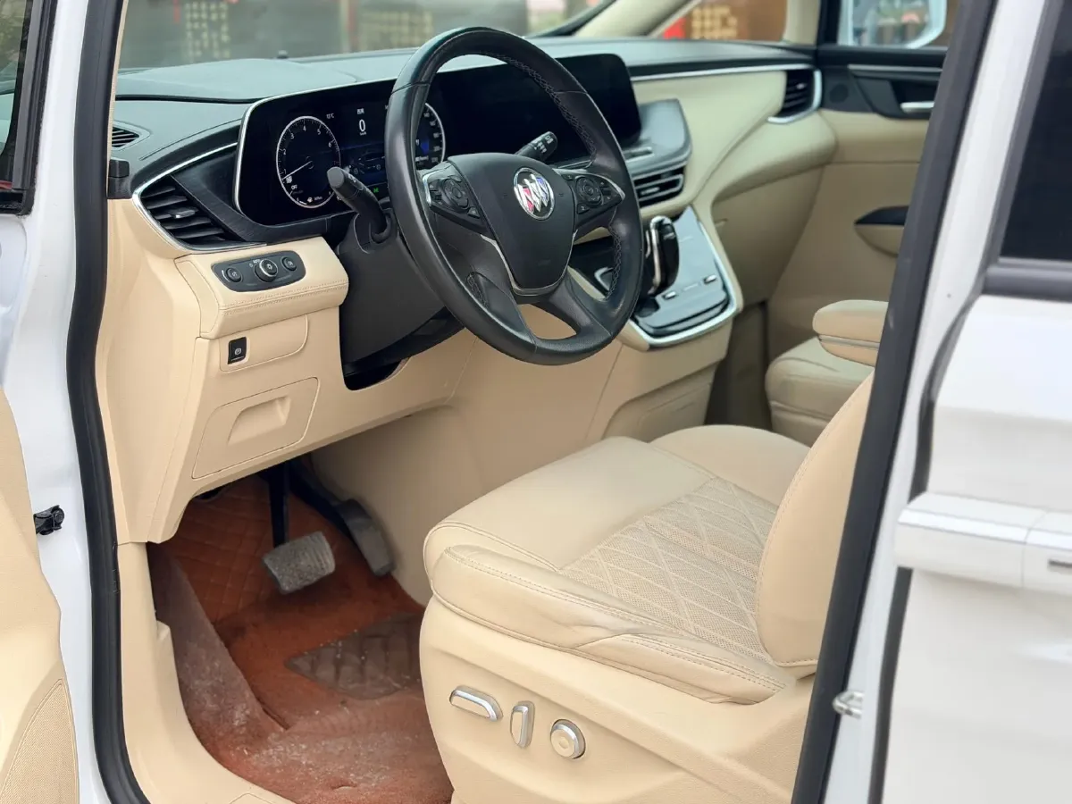 2022 Buick GL8 2.0T 237HP L4 9AT,autocango,china used car exporter,china ev exporter,chinese used car exporter,chinese used ev exporter