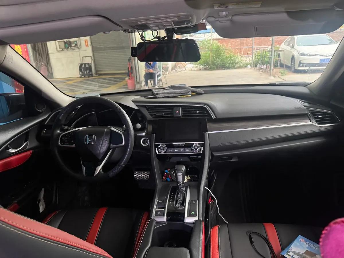2019 Honda Civic 1.5T 177HP L4 CVT,autocango,china used car exporter,china ev exporter,chinese used car exporter,chinese used ev exporter