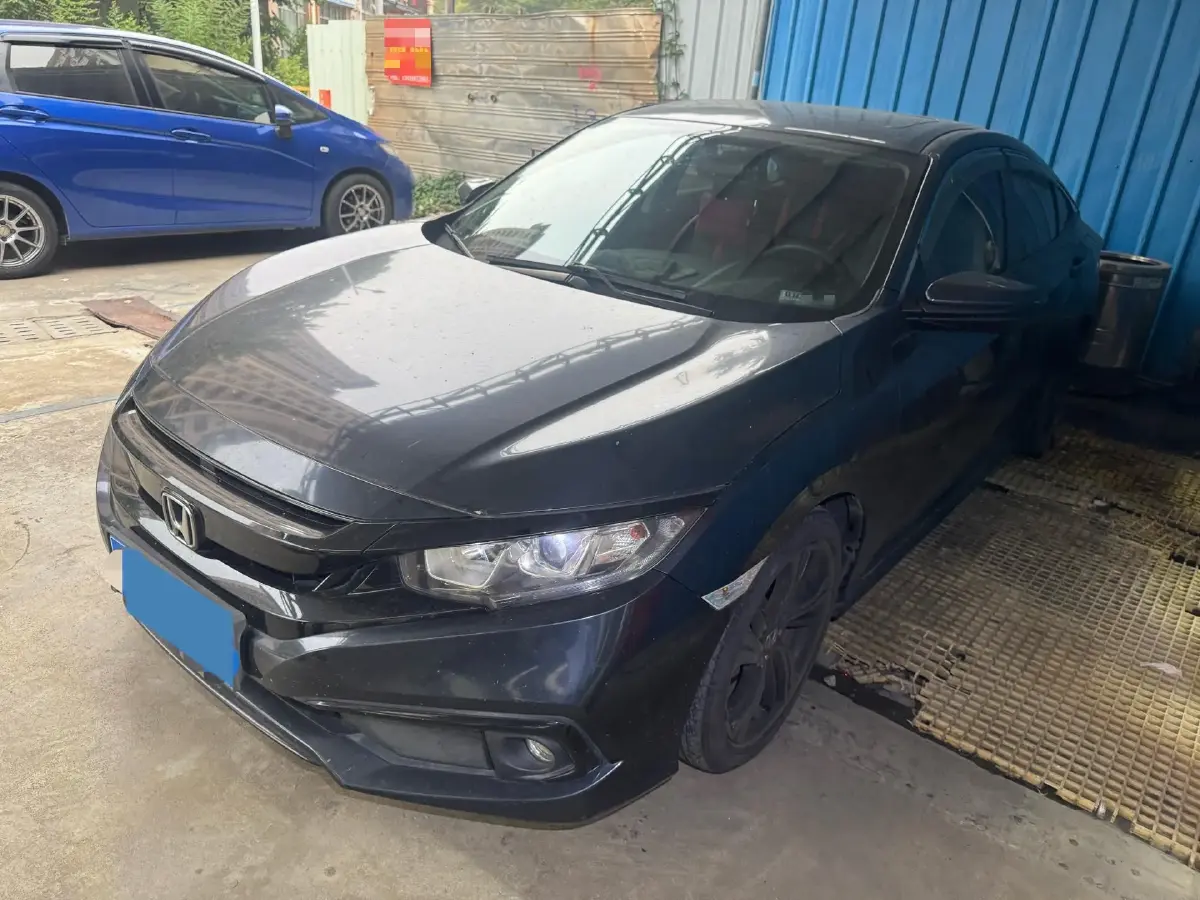 2019 Honda Civic 1.5T 177HP L4 CVT