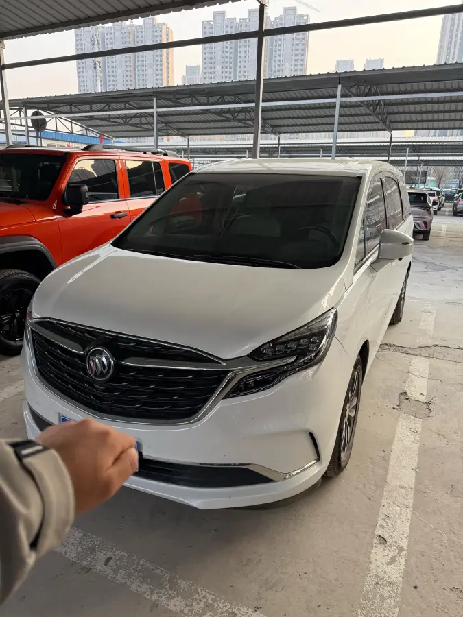 2022 Buick GL8 2.0T 237HP L4 9AT