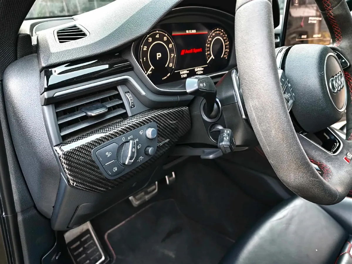 2022 Audi RS 4 2.9T 450HP V6 8AT,autocango,china used car exporter,china ev exporter,chinese used car exporter,chinese used ev exporter