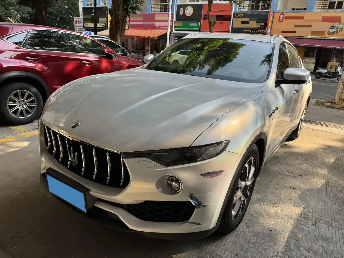 2016 Maserati Levante 3.0T 430HP V6 8AT