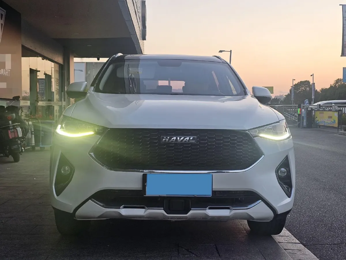 2019 Haval F7 1.5T 169HP L4 7DCT,autocango,china used car exporter,china ev exporter,chinese used car exporter,chinese used ev exporter