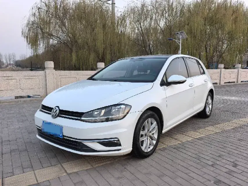 2018 Volkswagen Golf 1.4T 131HP L4 7DCT