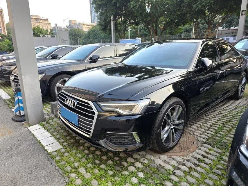 2021 Audi A6L 2.0T 224HP L4 7DCT