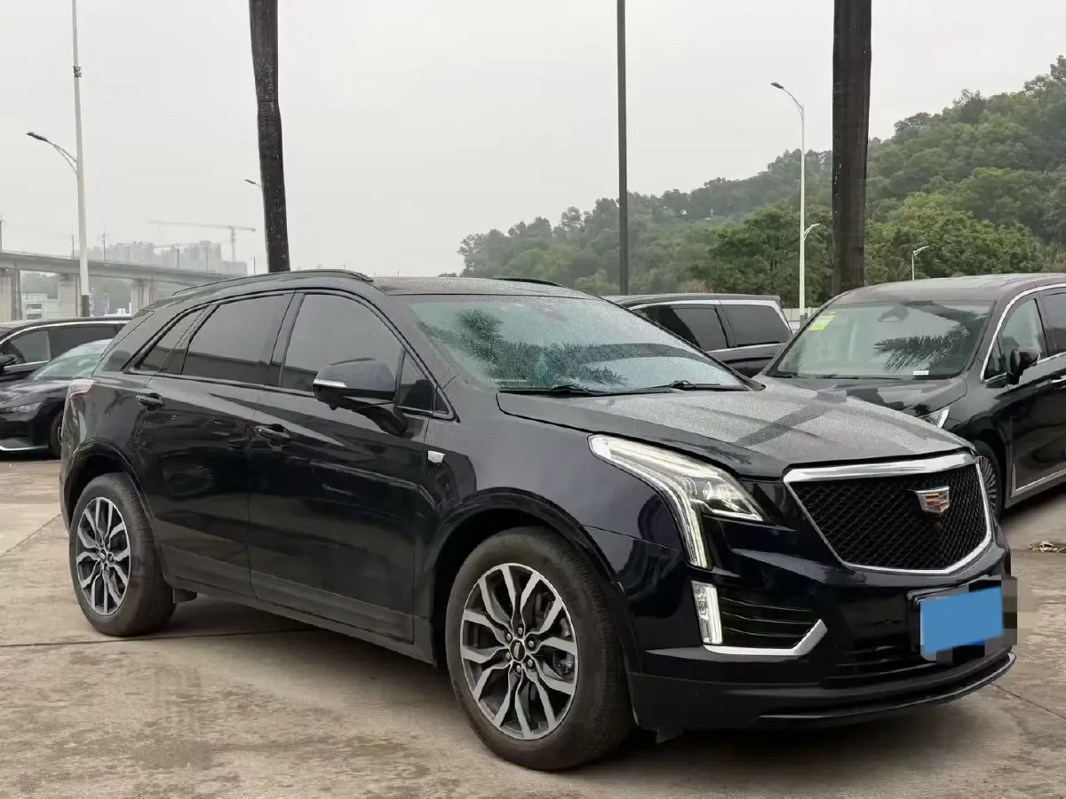 2022 Cadillac XT5 2.0T 237HP L4 9AT,autocango,china used car exporter,china ev exporter,chinese used car exporter,chinese used ev exporter