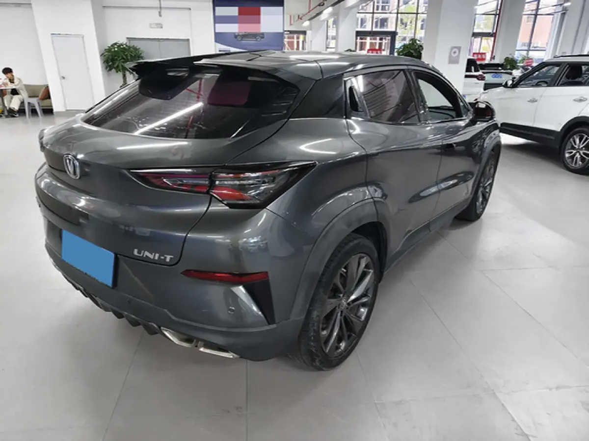 2020 ChangAn UNI-T 1.5T 180HP L4 7DCT,autocango,china used car exporter,china ev exporter,chinese used car exporter,chinese used ev exporter