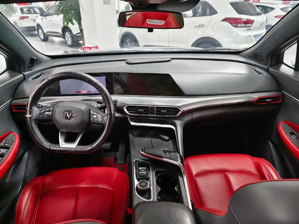 2020 ChangAn UNI-T 1.5T 180HP L4 7DCT,autocango,china used car exporter,china ev exporter,chinese used car exporter,chinese used ev exporter