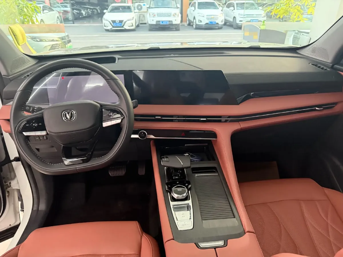 2024 ChangAn CS75 Plus 2.0T 233HP L4 8AT,autocango,china used car exporter,china ev exporter,chinese used car exporter,chinese used ev exporter