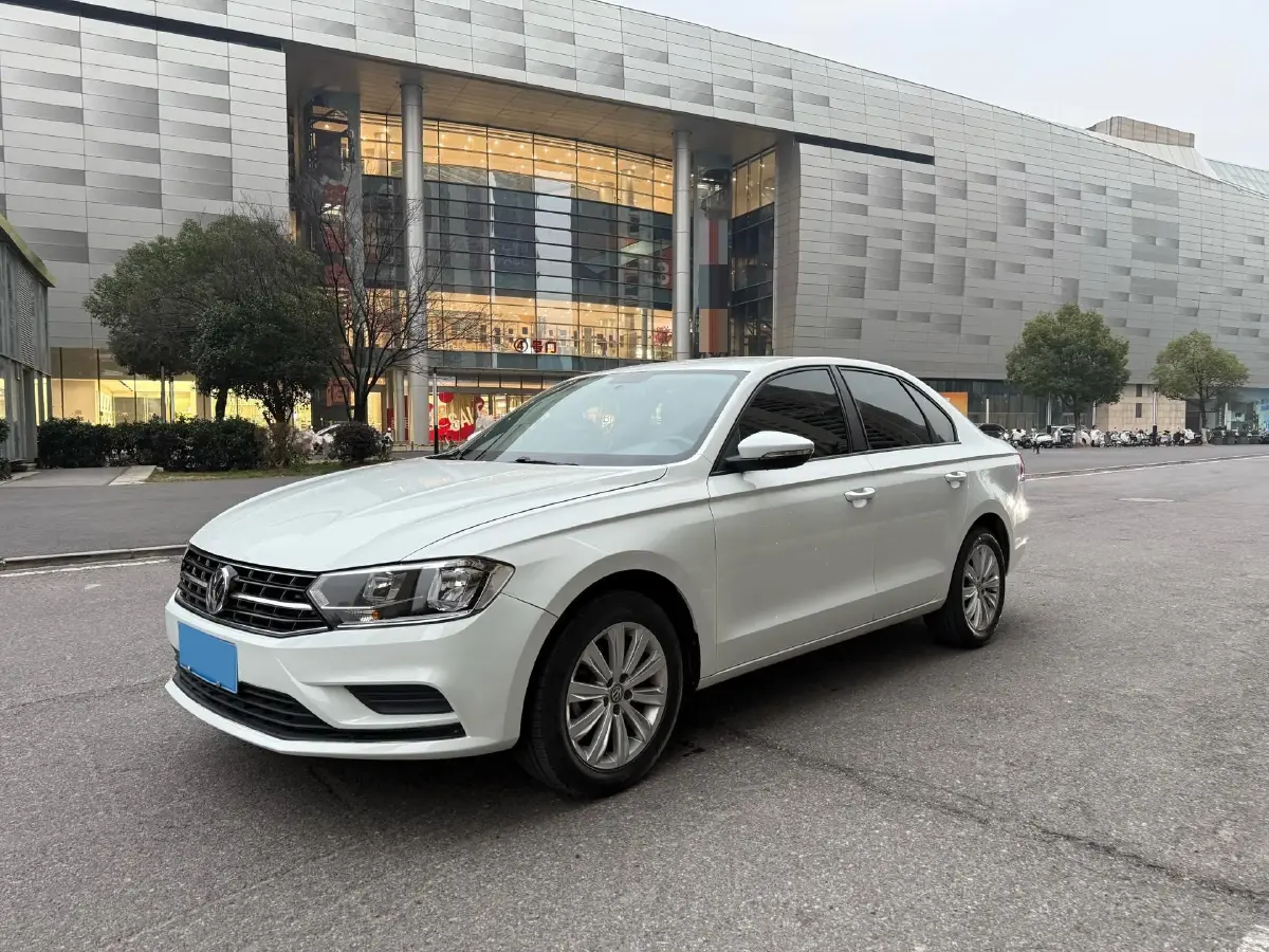 2019 Volkswagen Bora 1.5L 112HP L4 5MT