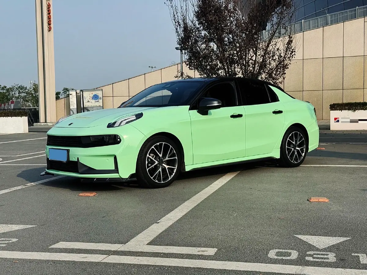 2022 LYNK&CO 03 2.0T 190HP L4 7DCT