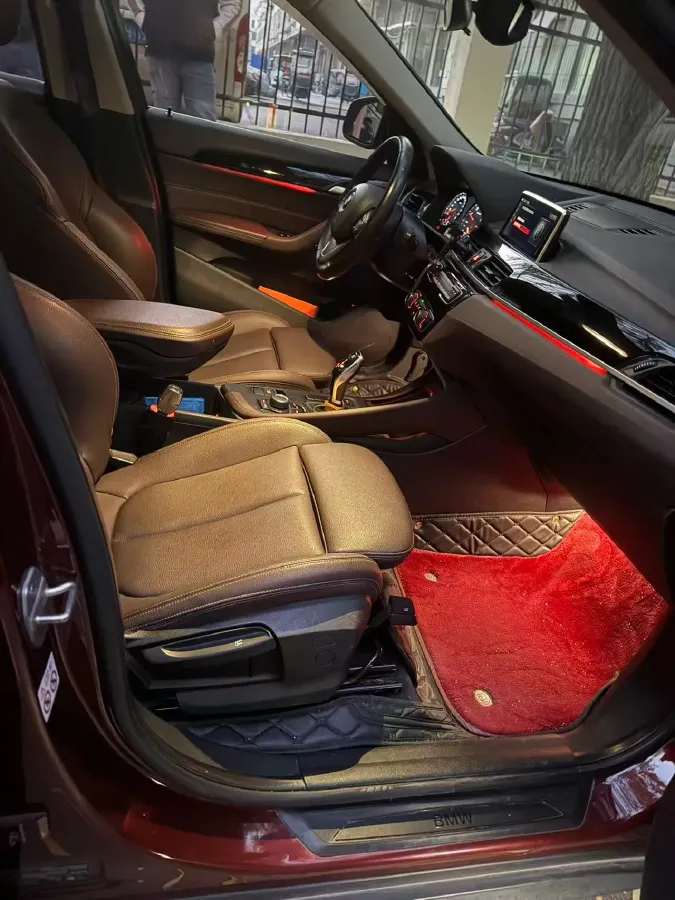 2020 BMW X1 1.5T 140HP L3 7DCT,autocango,china used car exporter,china ev exporter,chinese used car exporter,chinese used ev exporter