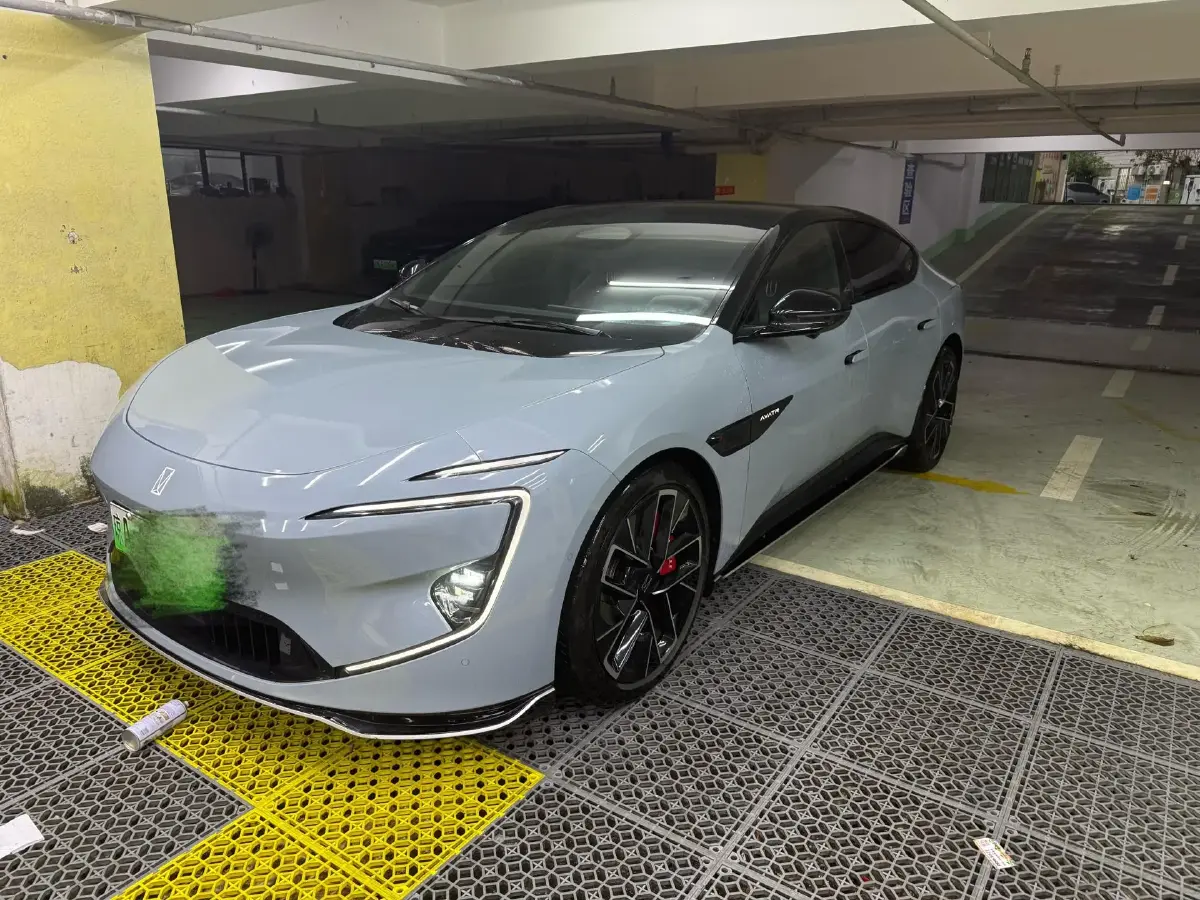 2023 Avatr 12 BEV 94.5KWH