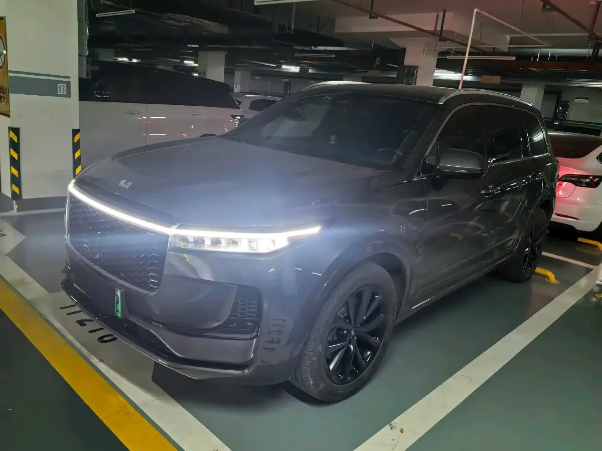 2021 Li ONE Range Extended 131HP REEV 40.5KWH