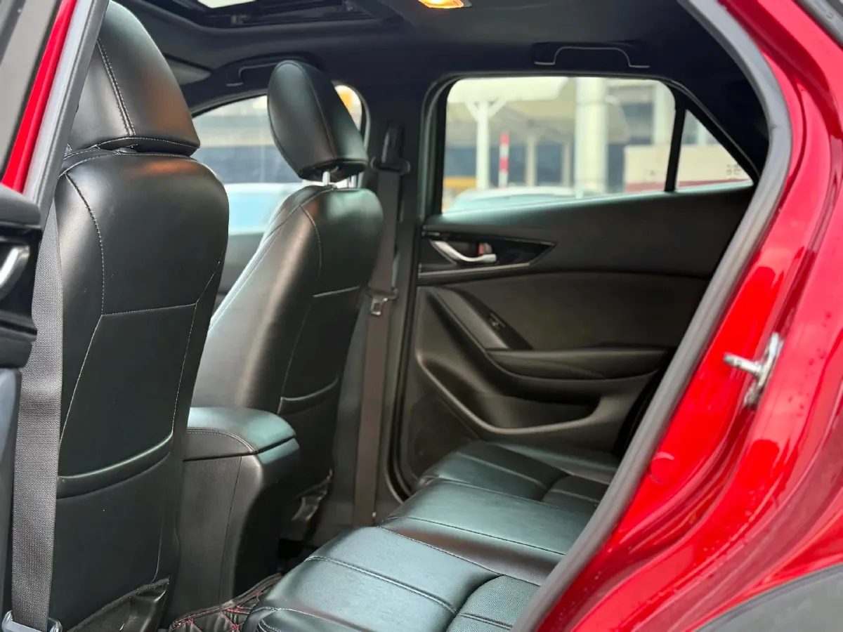 2021 Mazda CX-4 2.0L 158HP L4 6AT,autocango,china used car exporter,china ev exporter,chinese used car exporter,chinese used ev exporter