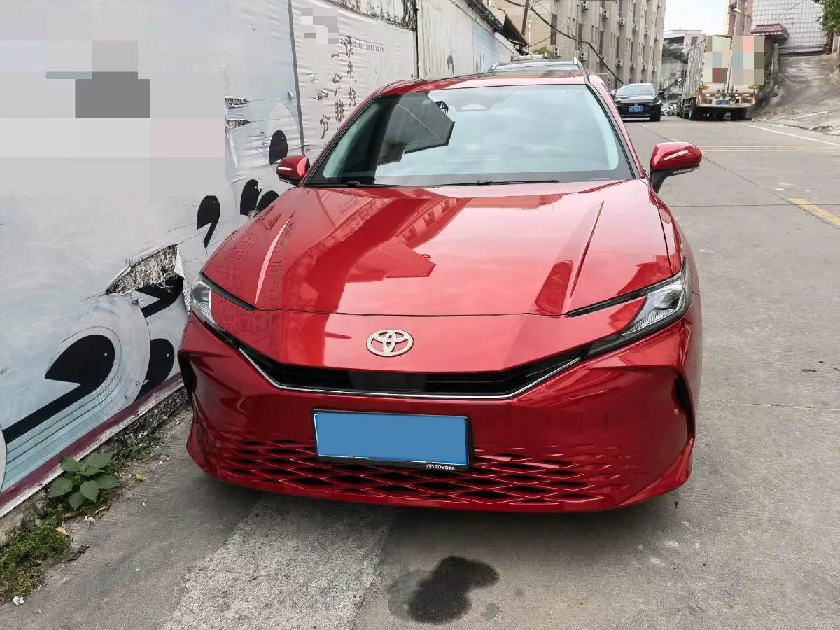 2024 Toyota Camry 2.0L 152HP L4 E-CVT Hybrid,autocango,china used car exporter,china ev exporter,chinese used car exporter,chinese used ev exporter