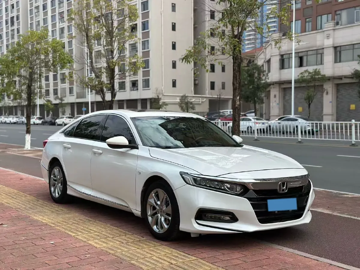 2018 Honda Accord 1.5T 177HP L4 CVT,autocango,china used car exporter,china ev exporter,chinese used car exporter,chinese used ev exporter