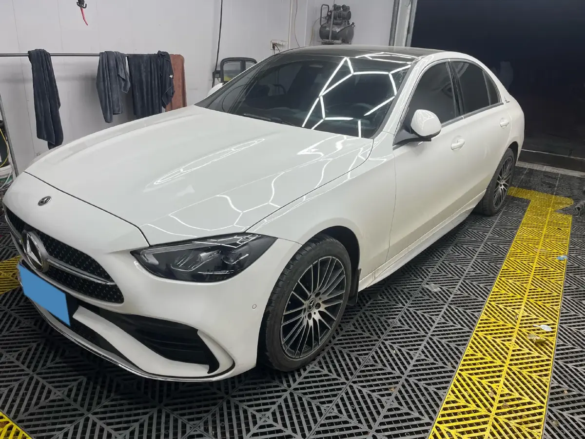 2025 Mercedes-Benz C Class 1.5T 204HP L4 9AT