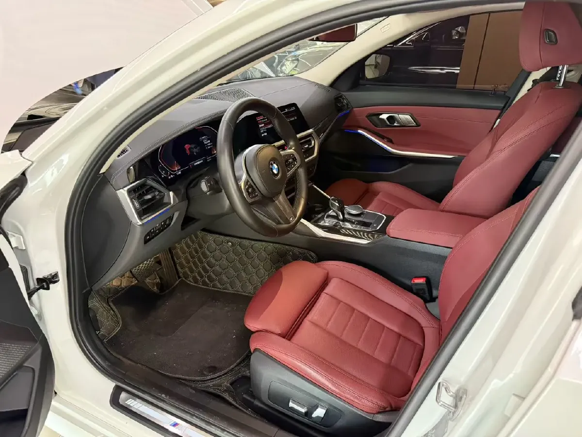 2021 BMW 3 Series 2.0T 184HP L4 8AT,autocango,china used car exporter,china ev exporter,chinese used car exporter,chinese used ev exporter