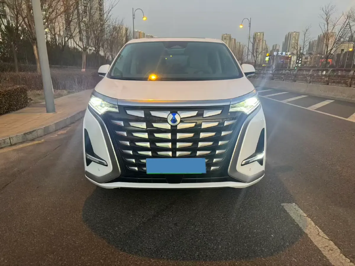 2022 Mercedes-Benz GLC Class 2.0T 197HP L4 9AT,autocango,china used car exporter,china ev exporter,chinese used car exporter,chinese used ev exporter