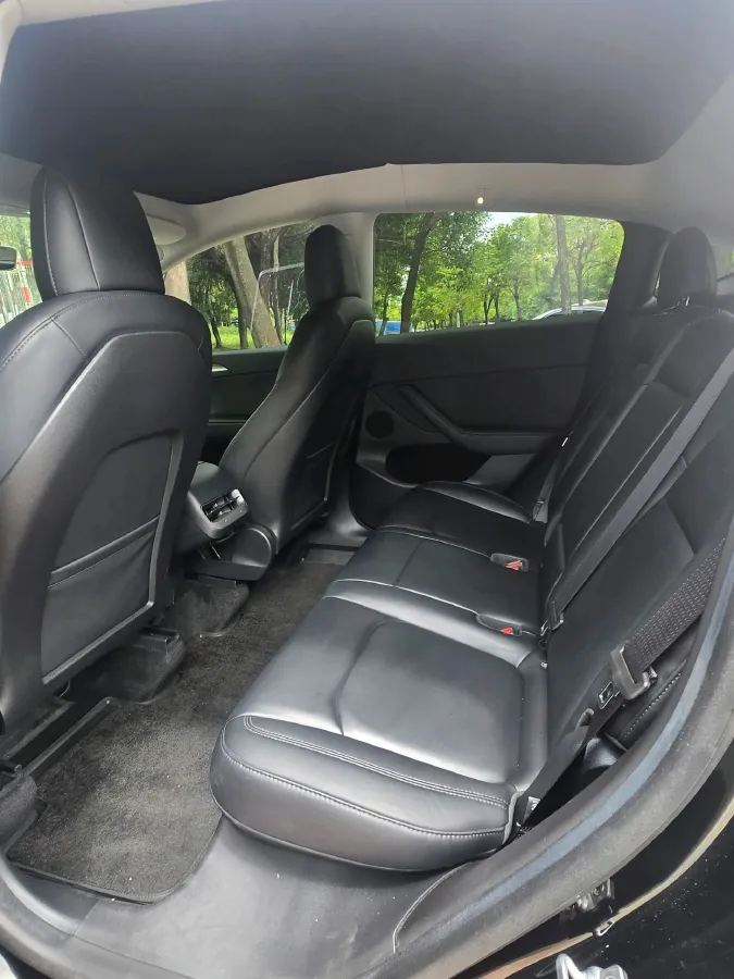 2022 Tesla Model Y BEV 60KWH,autocango,china used car exporter,china ev exporter,chinese used car exporter,chinese used ev exporter