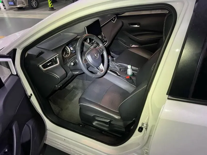 2021 Toyota Corolla 1.2T 116HP L4 CVT,autocango,china used car exporter,china ev exporter,chinese used car exporter,chinese used ev exporter