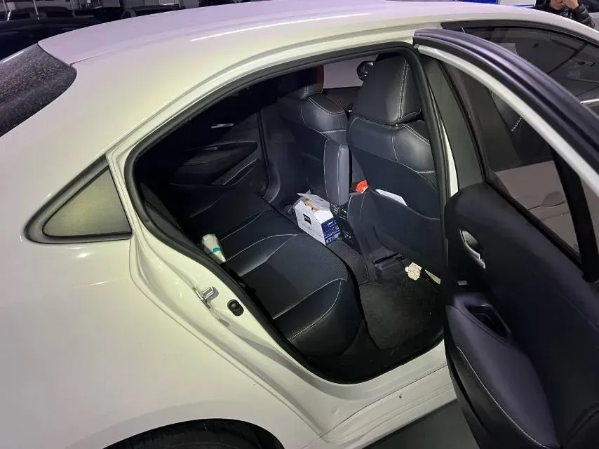 2021 Toyota Corolla 1.2T 116HP L4 CVT,autocango,china used car exporter,china ev exporter,chinese used car exporter,chinese used ev exporter