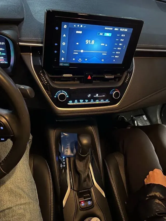 2021 Toyota Corolla 1.2T 116HP L4 CVT,autocango,china used car exporter,china ev exporter,chinese used car exporter,chinese used ev exporter