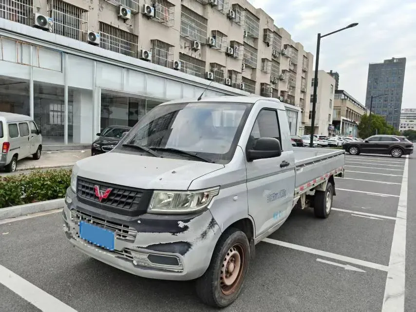 2021 NLM Motor QiTeng N30 1.25L 91HP L4 5MT,autocango,china used car exporter,china ev exporter,chinese used car exporter,chinese used ev exporter