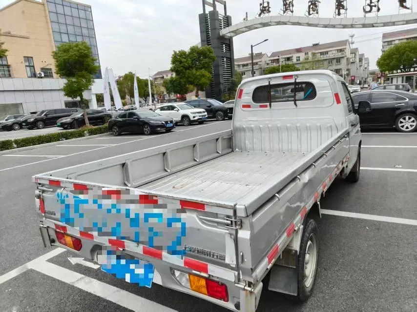 2021 NLM Motor QiTeng N30 1.25L 91HP L4 5MT,autocango,china used car exporter,china ev exporter,chinese used car exporter,chinese used ev exporter