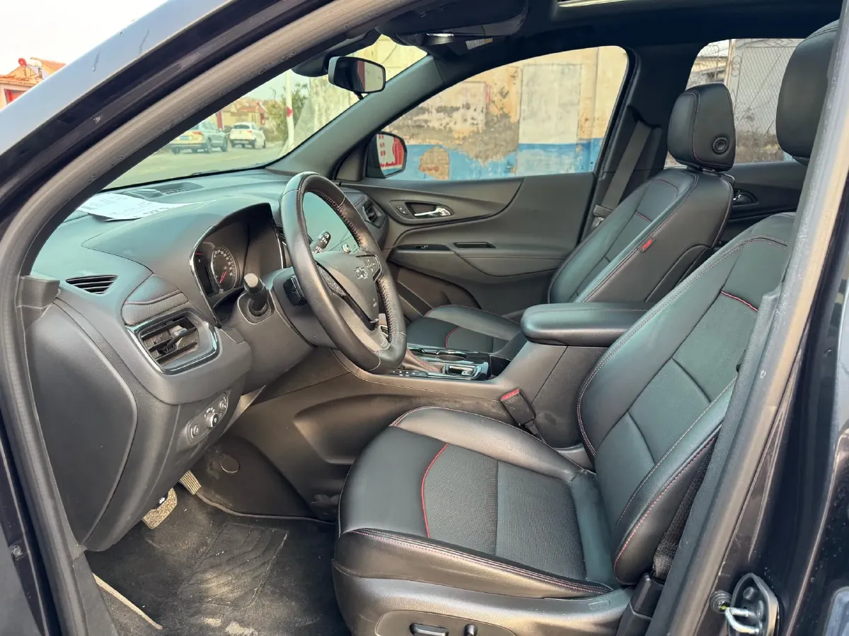 2022 Chevrolet Equinox 2.0T 237HP L4 9AT,autocango,china used car exporter,china ev exporter,chinese used car exporter,chinese used ev exporter