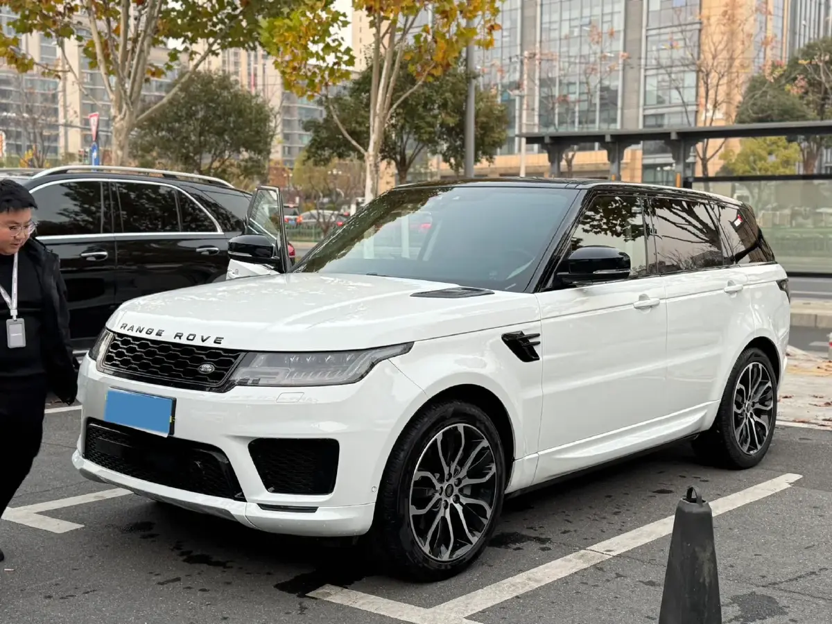 2022 Land Rover Range Rover Sport 3.0T 360HP L6 8AT