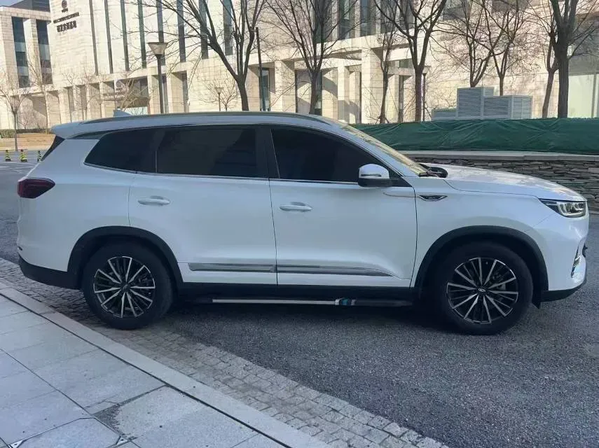 2021 Chery Tiggo 8 Plus 1.6T 197HP L4 7DCT,autocango,china used car exporter,china ev exporter,chinese used car exporter,chinese used ev exporter