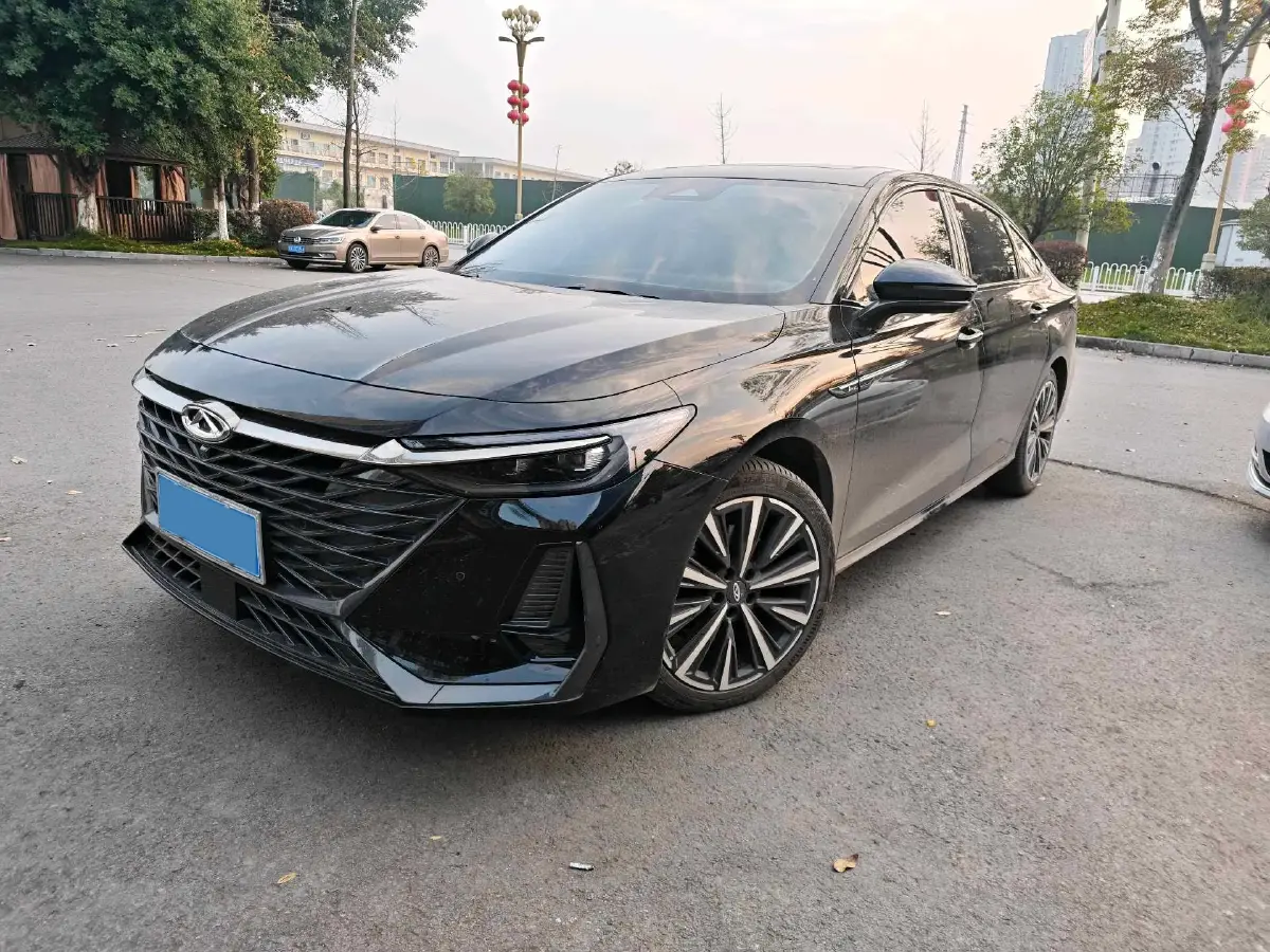 2025 Chery Arrizo 8 2.0T 254HP L4 8AT