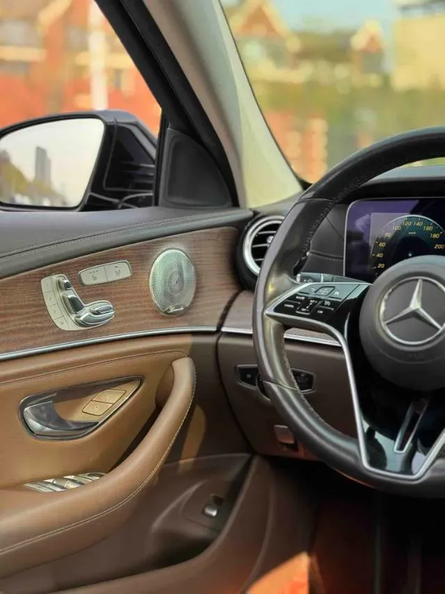 2021 Mercedes-Benz E Class 2.0T 258HP L4 9AT,autocango,china used car exporter,china ev exporter,chinese used car exporter,chinese used ev exporter