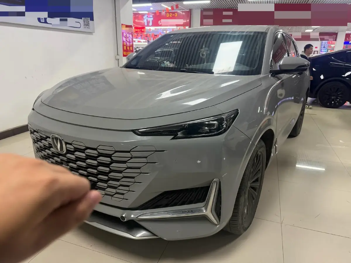 2021 ChangAn UNI-K 2.0T 233HP L4 8AT