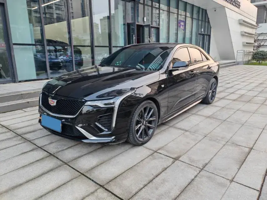 2022 Cadillac CT4 2.0T 237HP L4 8AT